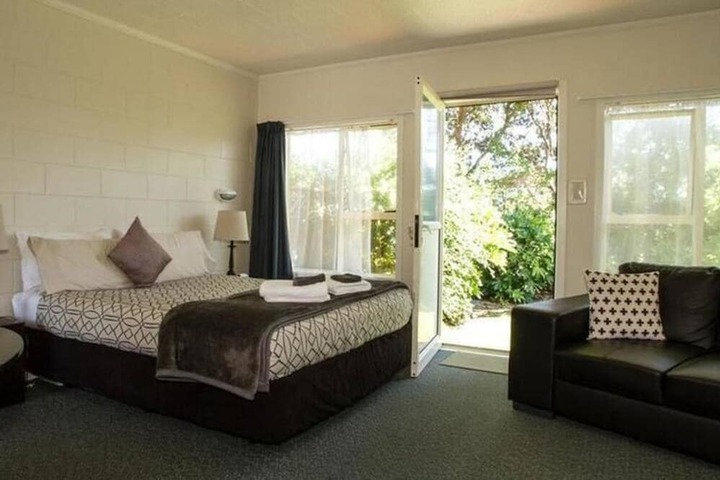 Room 21 of 62