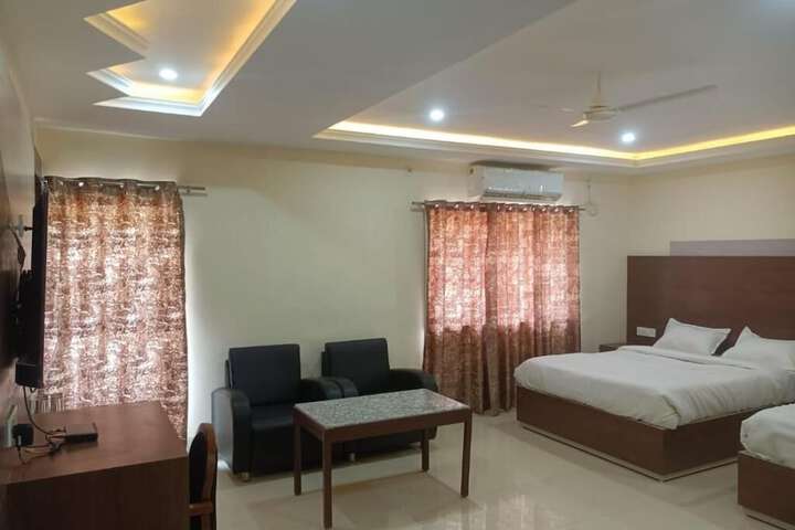 Room 14 of 91