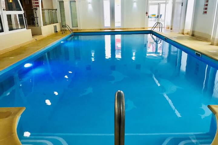 Pool 38 of 70