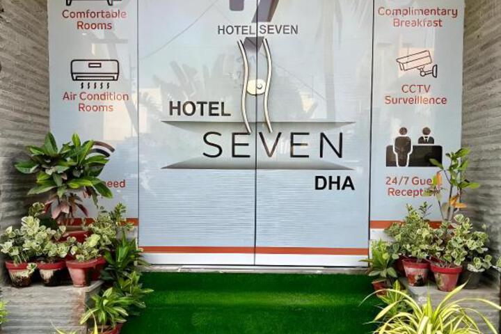 Hotel 7 DHA