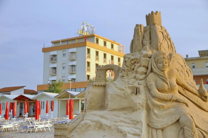 Hotel 58 of 62