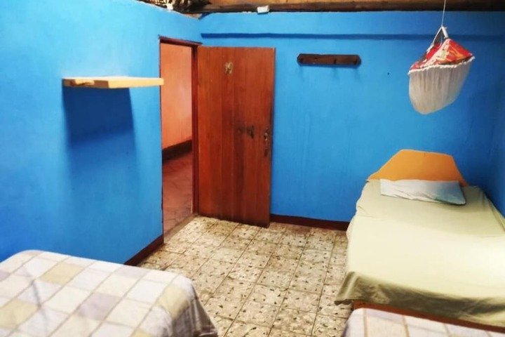 Room 13 of 48