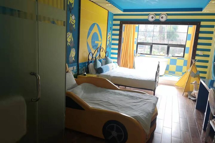 Room 8 of 59