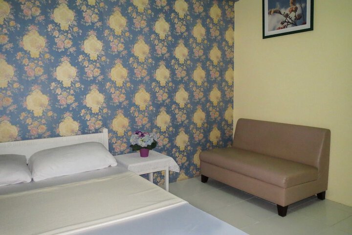 Room 14 of 35
