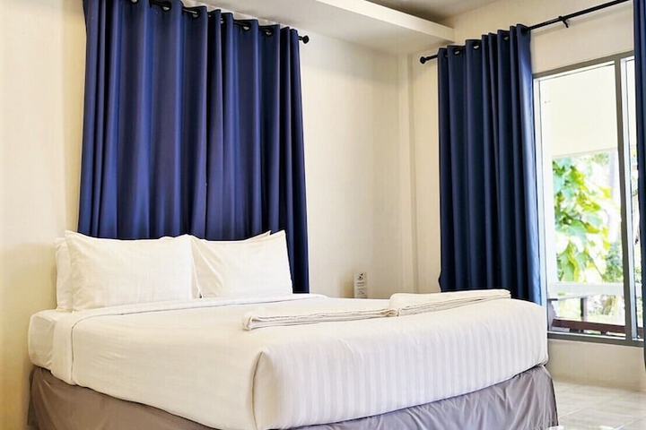 Room 25 of 78
