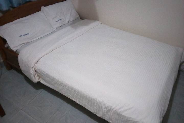 Room 5 of 15