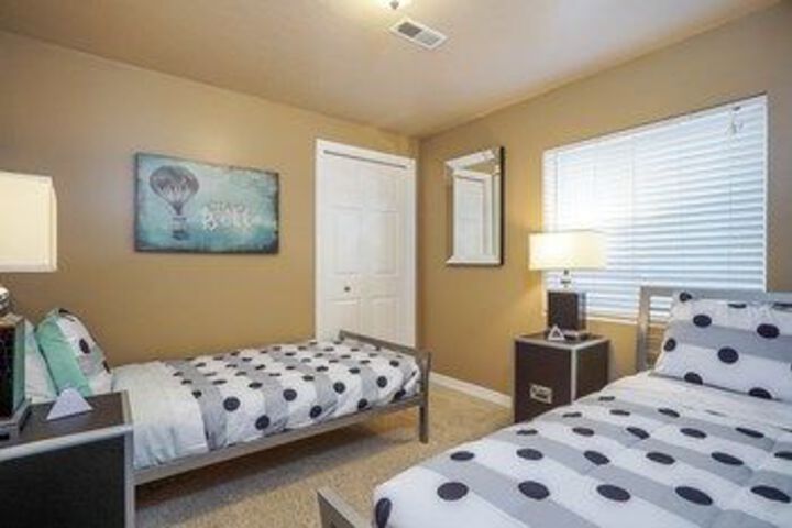 Room 39 of 150