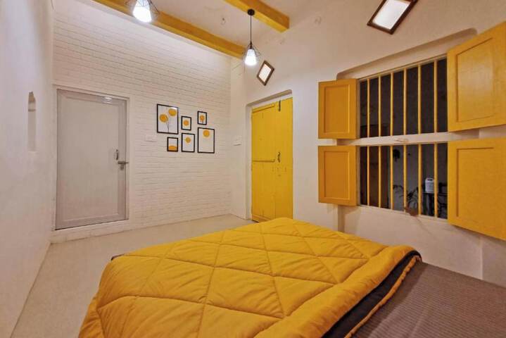 Room 19 of 24