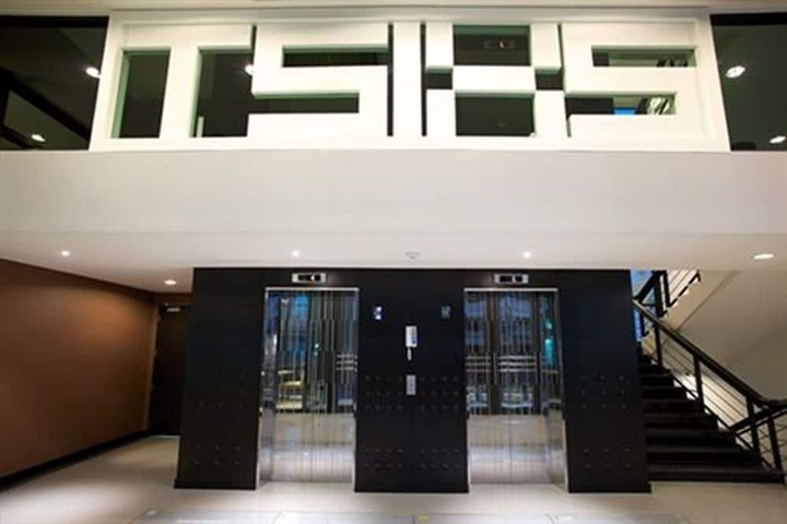 Ballroom/Hall 56 of 64