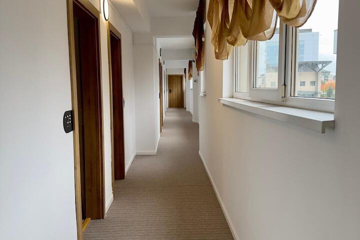 Ballroom/Hall 43 of 49