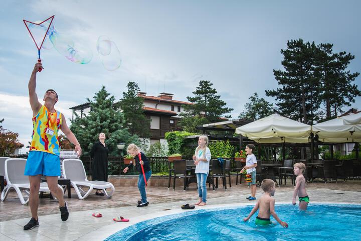 Pool 77 of 78