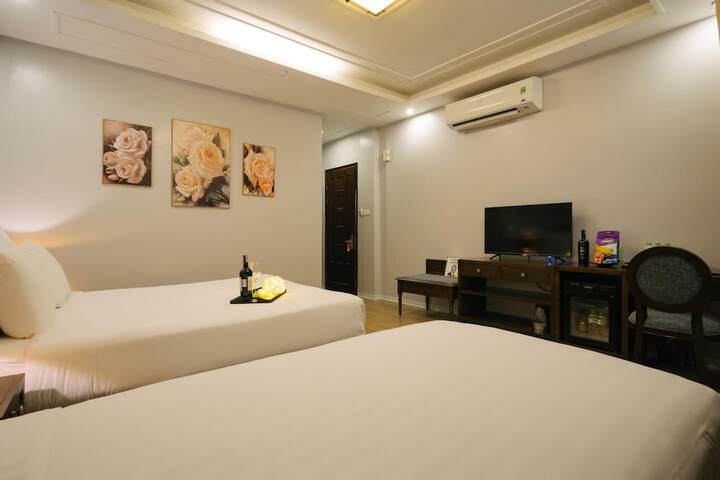 Room 10 of 45