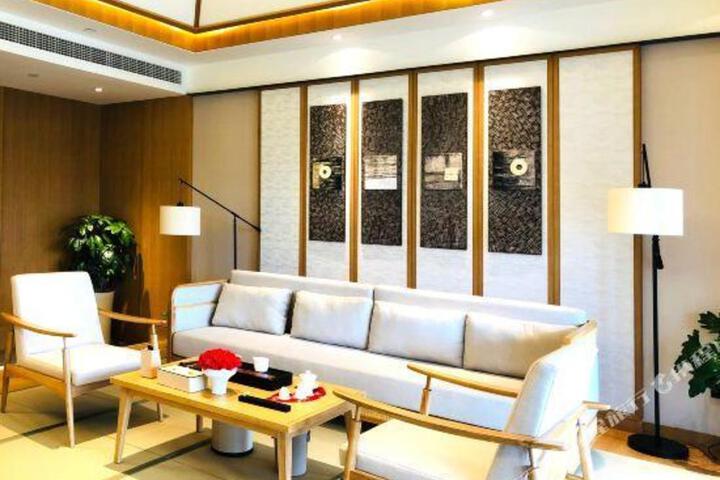 Yitang Hotel