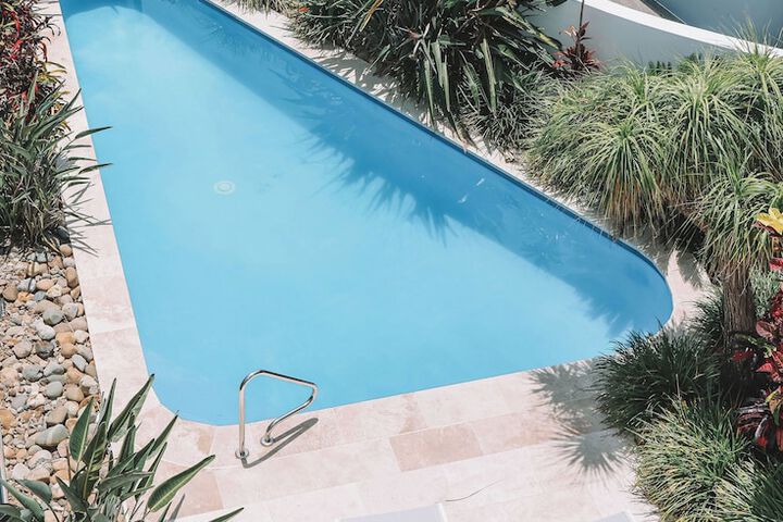 Pool 29 of 35