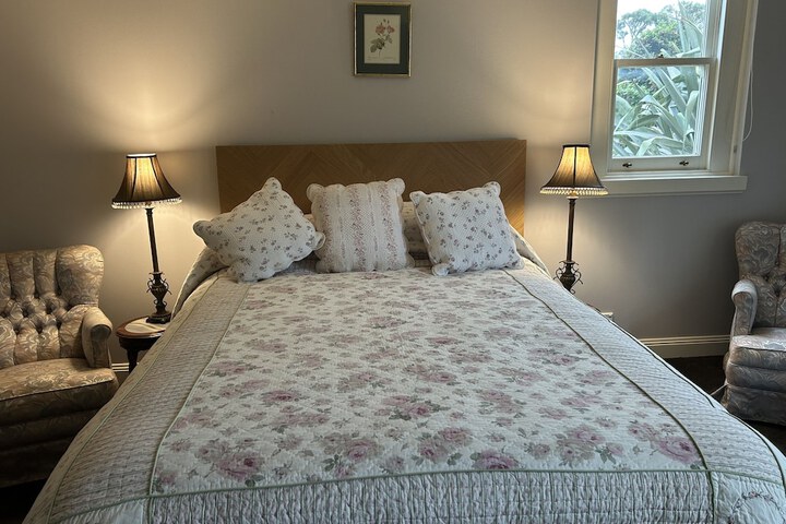 Room 14 of 84