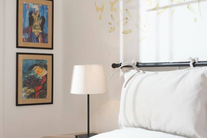 Room 5 of 26