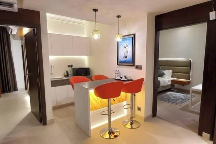 Room 16 of 22
