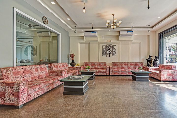 Hotel Interior 7 of 59