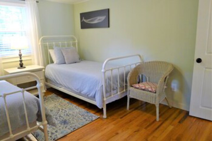 Room 34 of 52