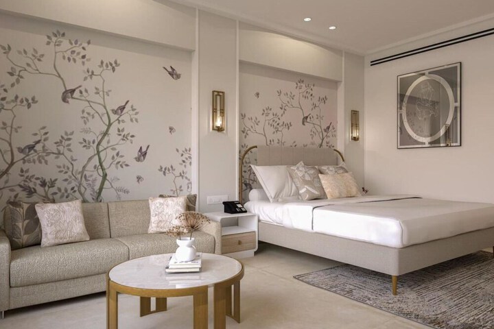 Room 19 of 49