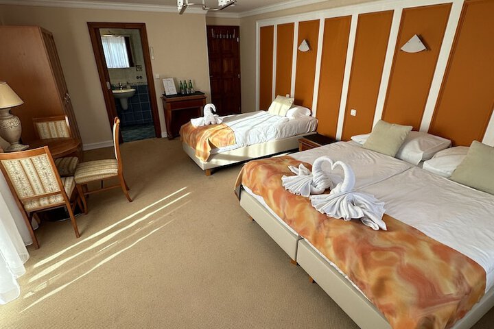 Room 69 of 106
