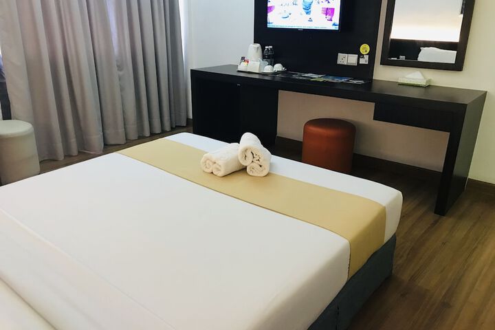 Room 5 of 20