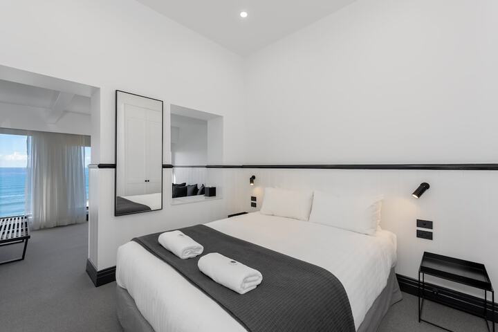 Room 25 of 56