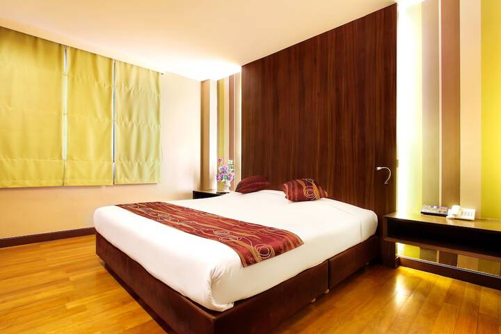 Room 7 of 34