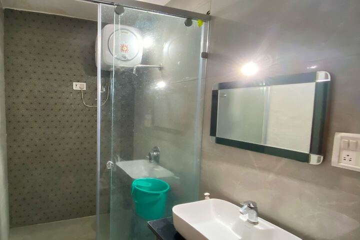 Room 75 of 90
