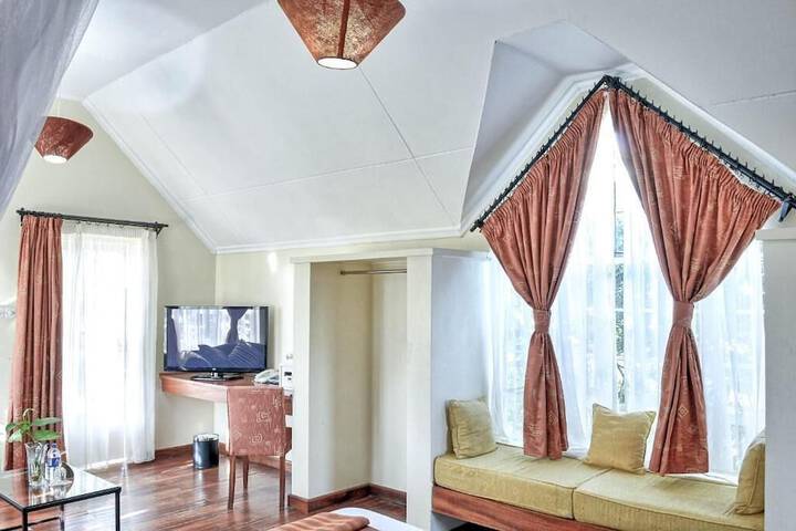Room 2 of 41