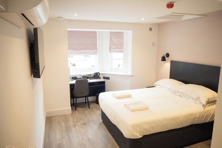 Room 20 of 87