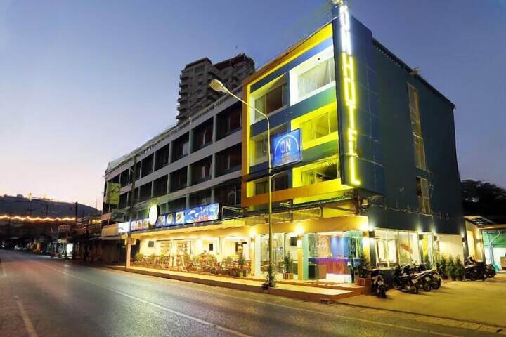 Hotel 90 of 99