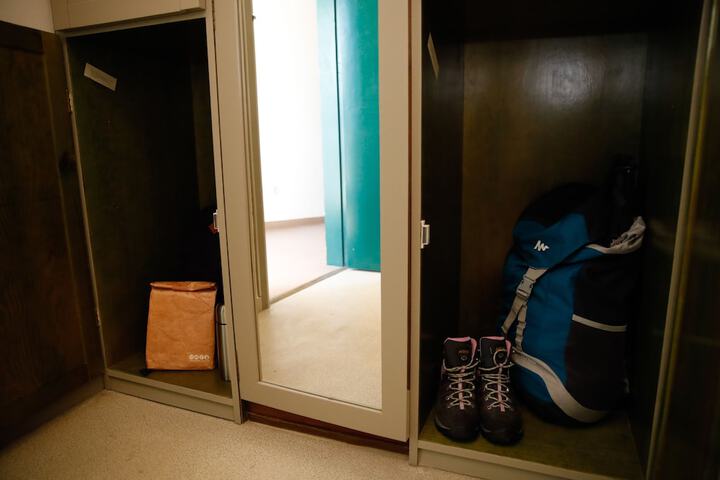 Room 19 of 33