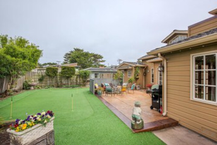 Property Grounds 25 of 29