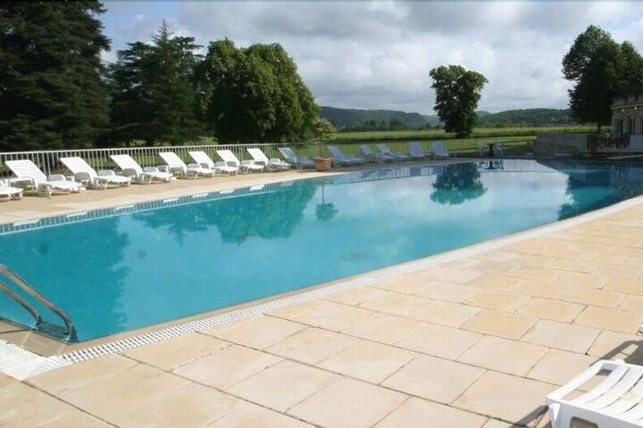 Pool 99 of 153