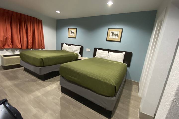 Room 3 of 15