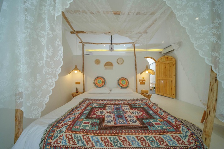 Room 73 of 171