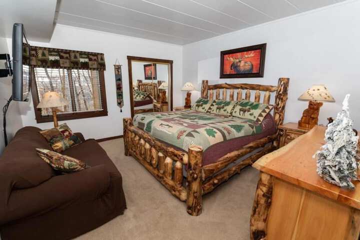 1 Bedroom Mountain Deluxe Villa King Bed Sofa (66 of 108)