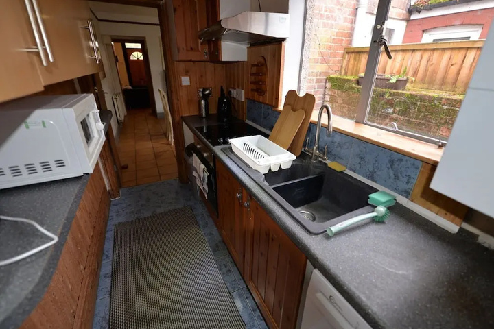 Alluring Holiday Home in Coventry near Herbert Art Gallery
