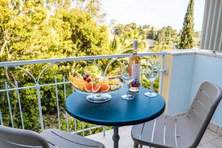 Terrace/Patio 57 of 131