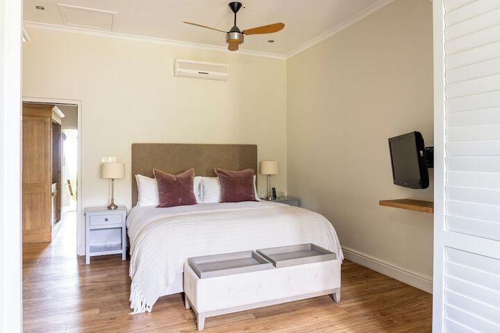 Room 12 of 75