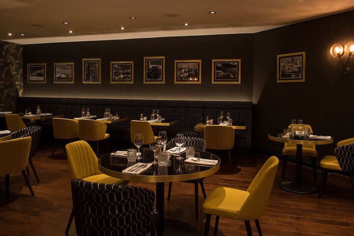 Dining 104 of 196