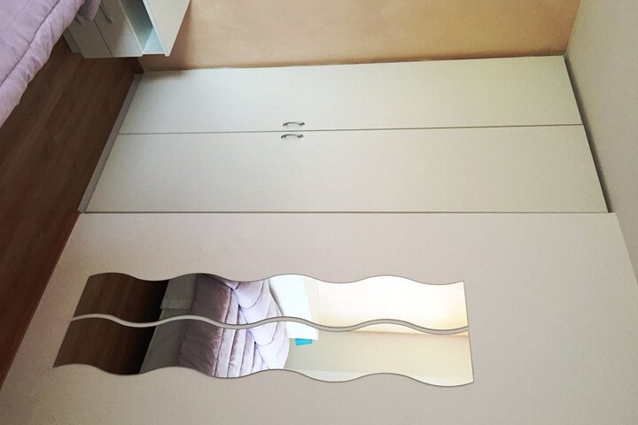 Room 4 of 39