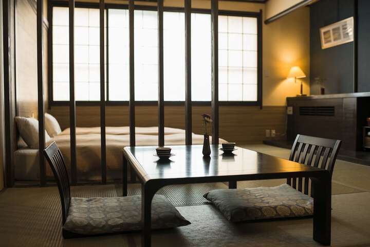 Room 12 of 61