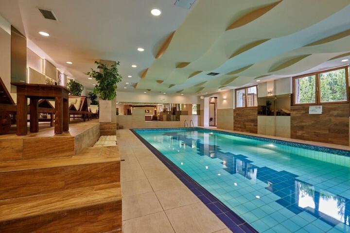 Hotel with Pool