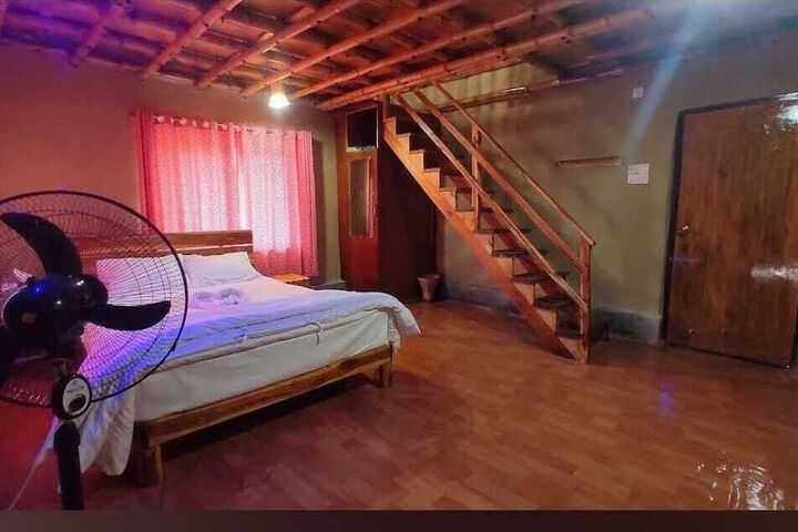 Room 15 of 100