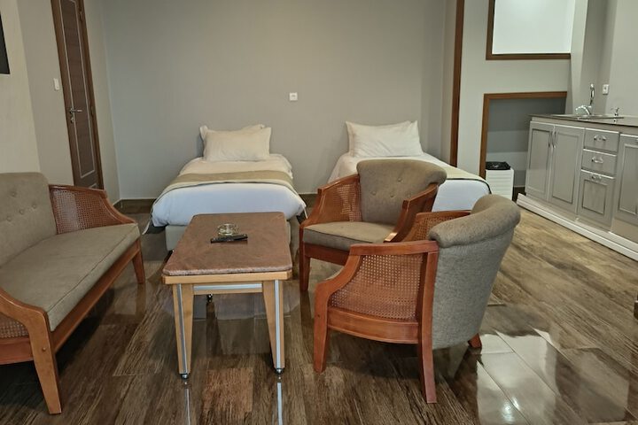 Room 20 of 82