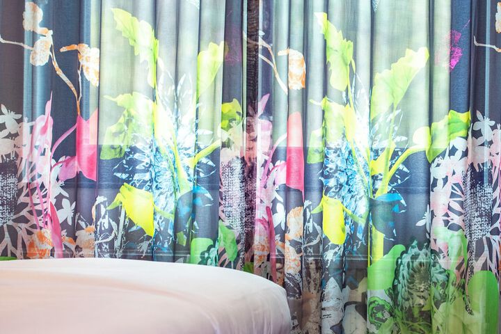 Room 9 of 36
