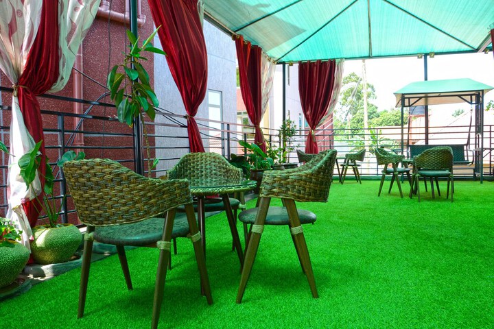 Terrace/Patio 38 of 40