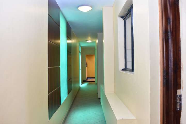 Business Center 55 of 57